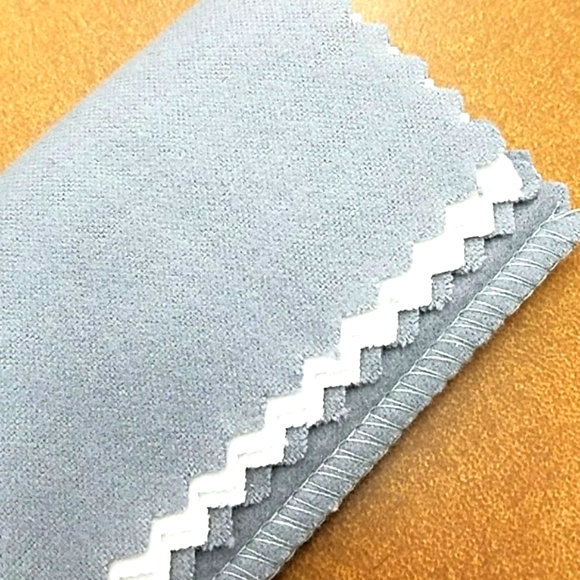 Jewelry & Watch Care Cloth - Picture 4 of 5